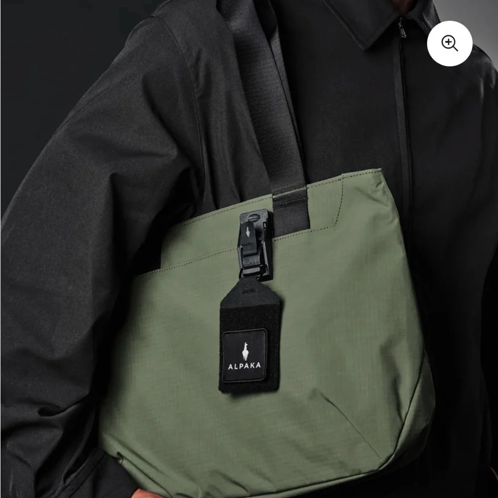 NWT ALPAKA Olive Green Elements Tote Bag (S)